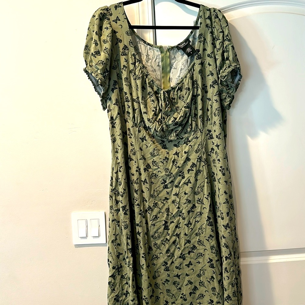 Green spring dress